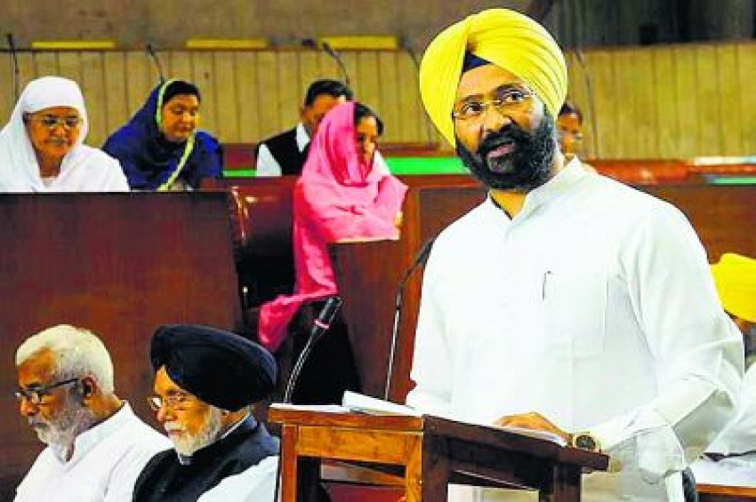 ਪਰਮਿੰਦਰ ਵੀ ਵੱਡੇ ਢੀਂਡਸਾ ਦੇ ਰਾਹ &rsquo;ਤੇ