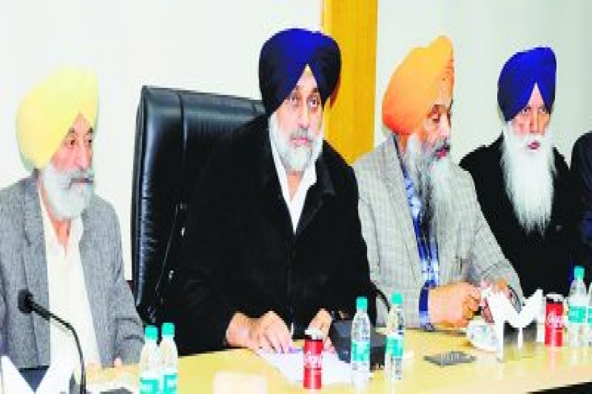 ਅਕਾਲੀਆਂ ਵੱਲੋਂ ਭਵਿੱਖ ਦੀ ਰਣਨੀਤੀ &rsquo;ਤੇ ਵਿਚਾਰਾਂ