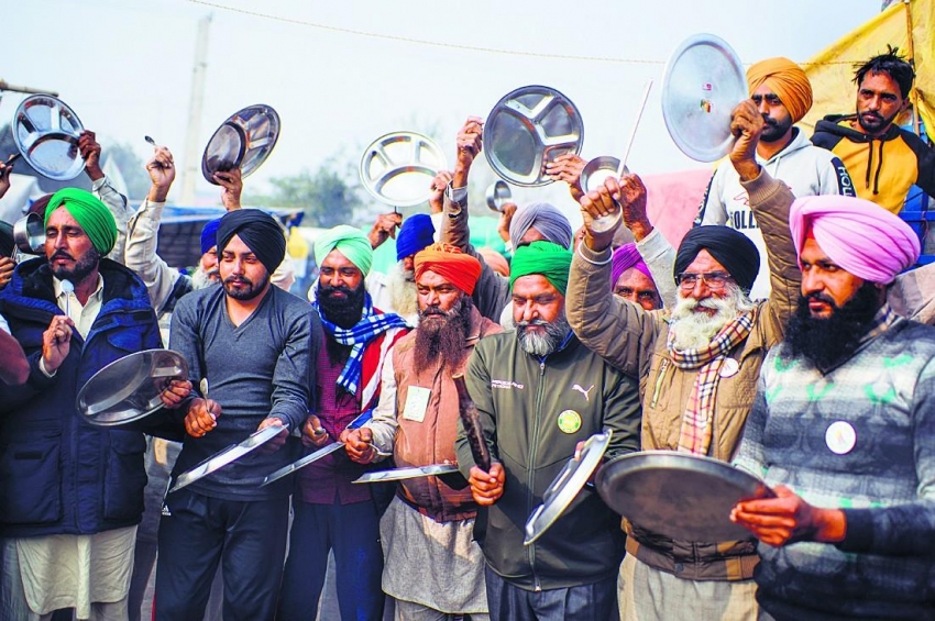 ਕਿਸਾਨਾਂ ਨੇ ਥਾਲੀਆਂ ਖੜਕਾ ਕੇ ਕੀਤਾ &lsquo;ਮਨ ਕੀ ਬਾਤ&rsquo; ਦਾ ਵਿਰੋਧ