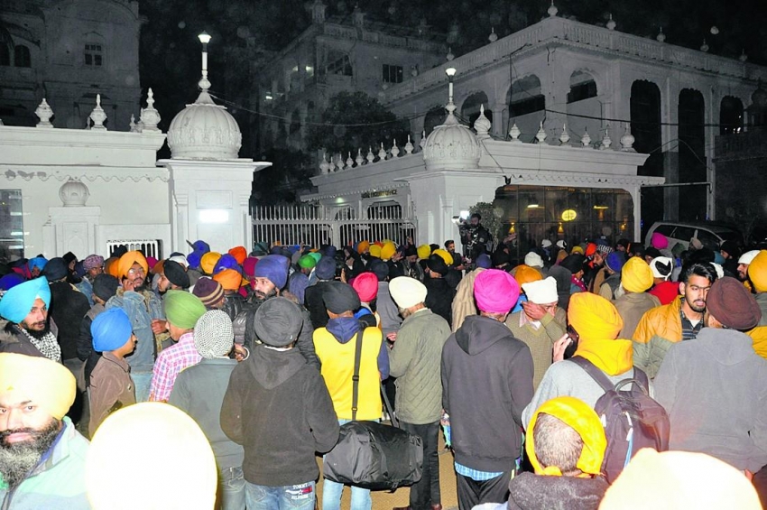 ਦਰਬਾਰ ਸਾਹਿਬ ਵਿਚ ਬੇਅਦਬੀ ਦਾ ਯਤਨ; ਕੁੱਟਮਾਰ &rsquo;ਚ ਵਿਅਕਤੀ ਦੀ ਮੌਤ