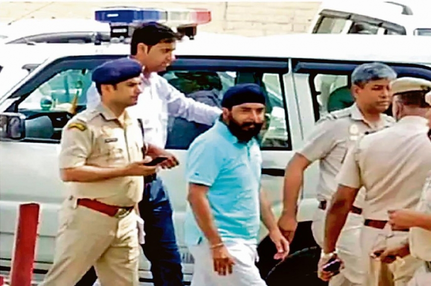 ਬੱਗਾ ਦੀ ਗ੍ਰਿਫ਼ਤਾਰੀ ਨੂੰ ਲੈ ਕੇ ਤਿੰਨ ਰਾਜਾਂ ਦੀ ਪੁਲੀਸ ਆਹਮੋ-ਸਾਹਮਣੇ