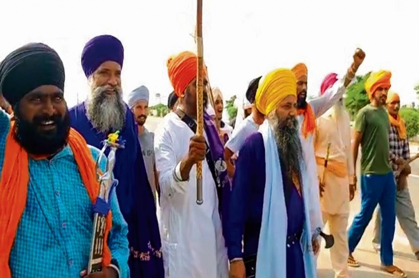 ਡੇਰਾ ਬਿਆਸ ਦੇ ਸਮਰਥਕਾਂ ਤੇ ਨਿਹੰਗਾਂ ਦਰਮਿਆਨ ਤਣਾਅ ਬਰਕਰਾਰ