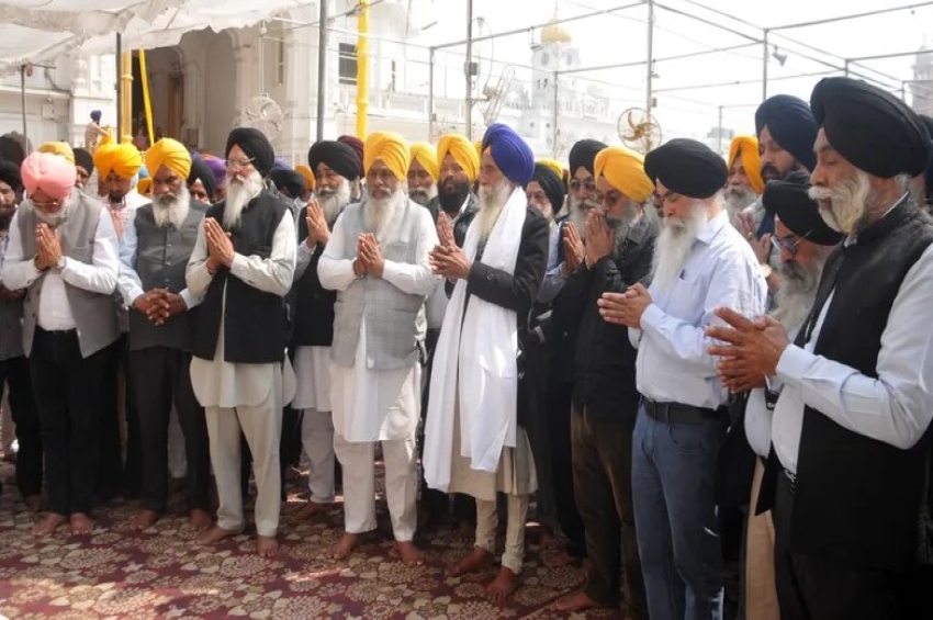 ਸਿੱਖ ਜਥੇਬੰਦੀਆਂ ਦੇ ਨੁਮਾਇੰਦਿਆਂ ਵੱਲੋਂ ਅਕਾਲ ਤਖ਼ਤ &rsquo;ਤੇ ਅਰਦਾਸ