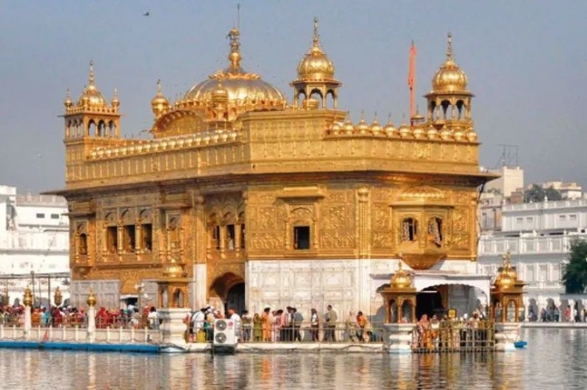 ਹਰਿਮੰਦਰ ਸਾਹਿਬ ਵਿੱਚ ਬੰਬ ਰੱਖੇ ਹੋਣ ਦੀ ਧਮਕੀ