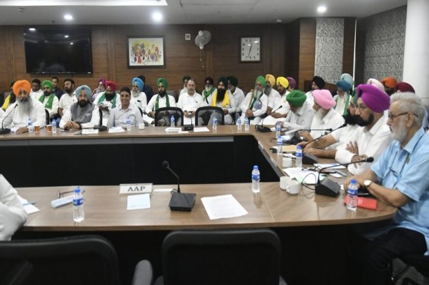 ਲੈਂਡ ਪੂਲਿੰਗ ਨੀਤੀ: ਐੱਸਕੇਐੱਮ ਵੱਲੋਂ ਦਿੱਲੀ ਦੀ ਤਰਜ਼ &rsquo;ਤੇ ਅੰਦੋਲਨ ਸ਼ੁਰੂ ਕਰਨ ਦਾ ਐਲਾਨ