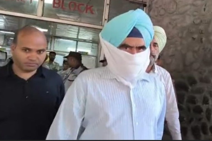 ਮੁਅੱਤਲ ਡੀਆਈਜੀ ਹਰਚਰਨ ਸਿੰਘ ਭੁੱਲਰ ਖਿਲਾਫ਼ ਆਬਕਾਰੀ ਐਕਟ ਤਹਿਤ ਕੇਸ ਦਰਜ
